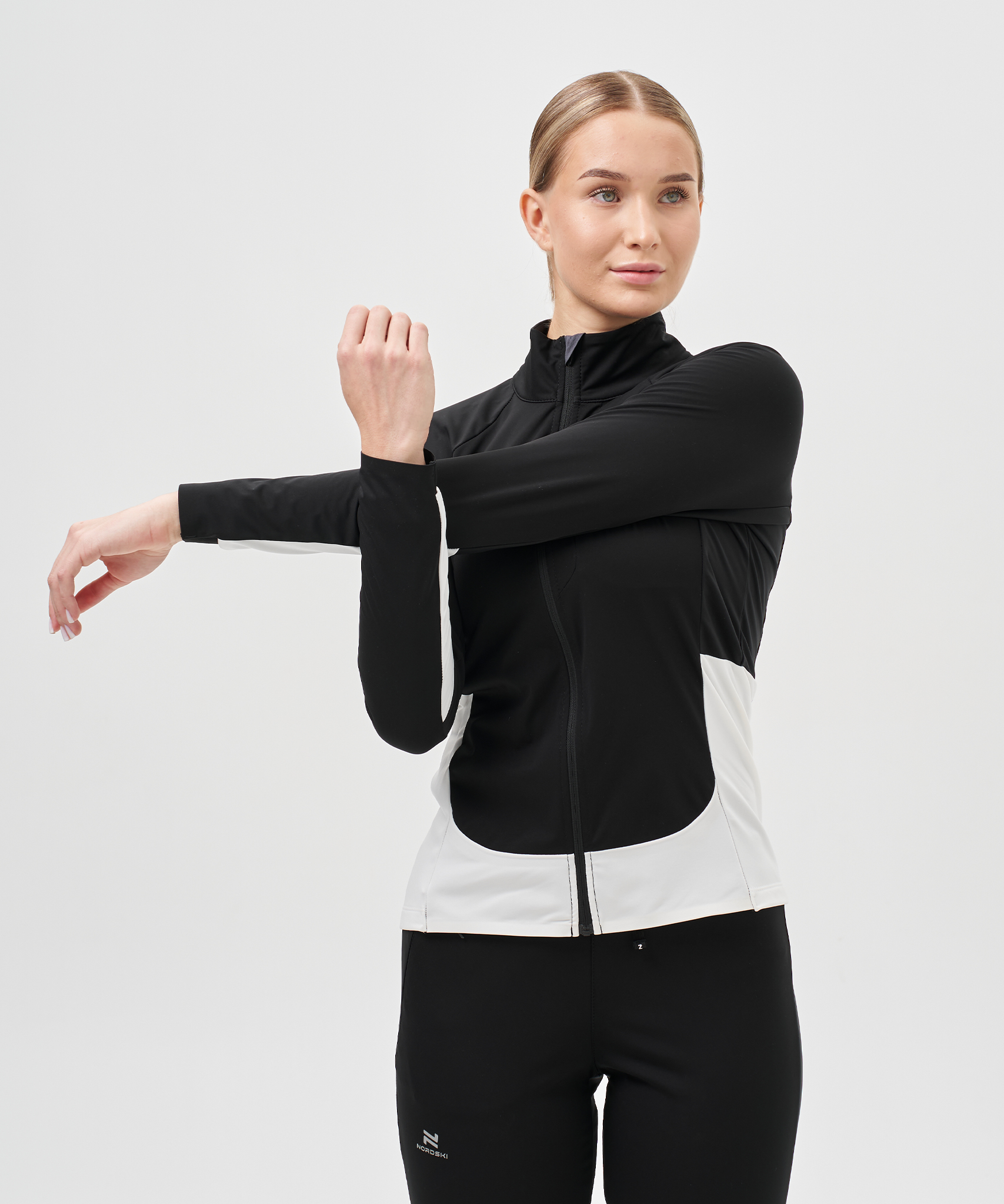 Тренировочная куртка Nordski Race Black/White W